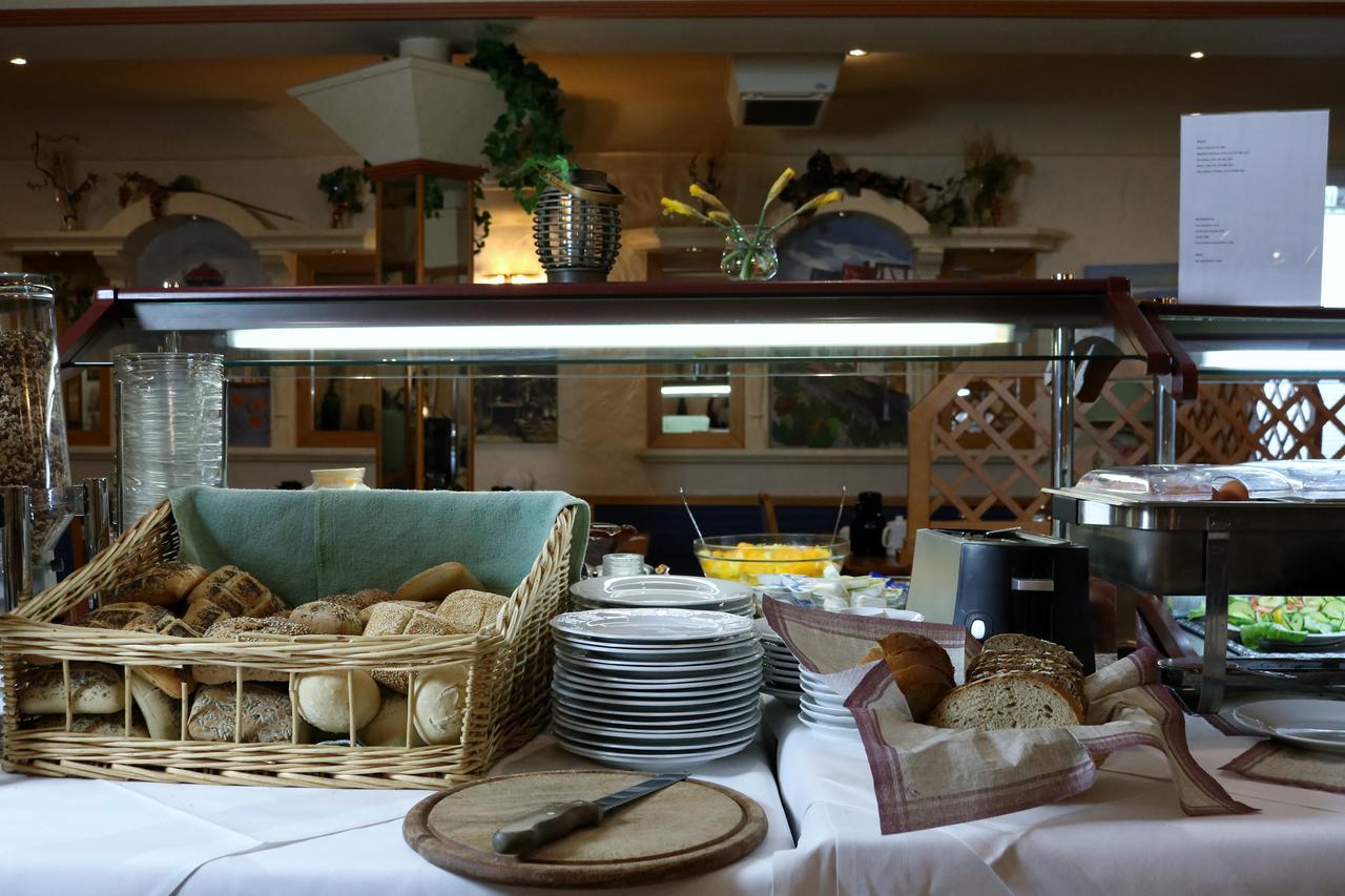 Hotel Zur Rebe Hochheim am Main Extérieur photo